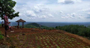 Wisata Air Terjun Kendung Kandang Kian Berbenah