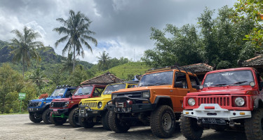 Liburan Menantang bersama Jeep Wisata Nglanggeran