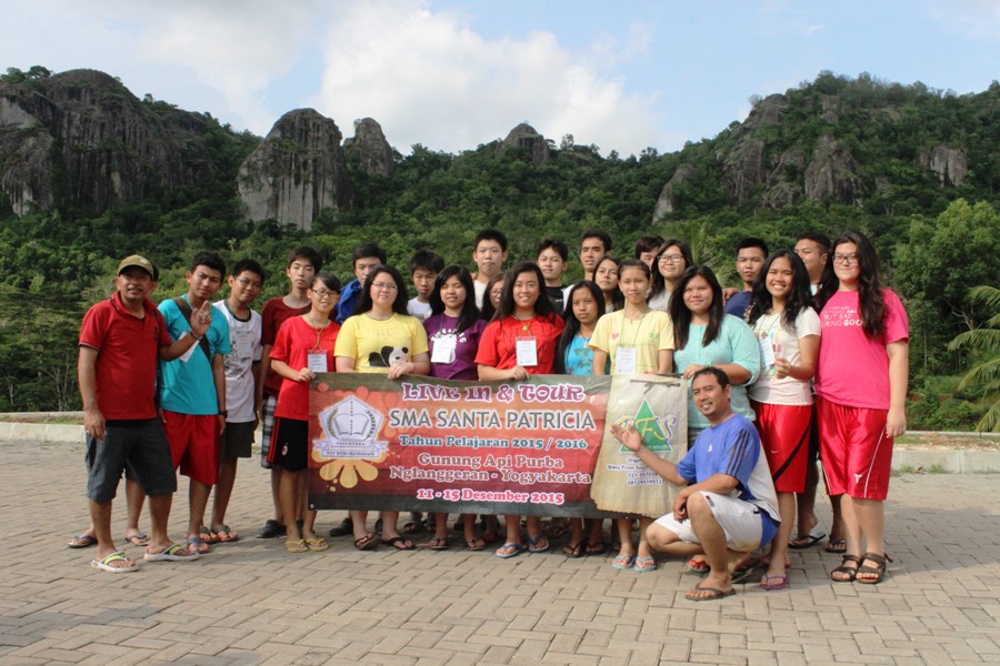 Live In SMA Santa Patricia 11-15 Desember 2015